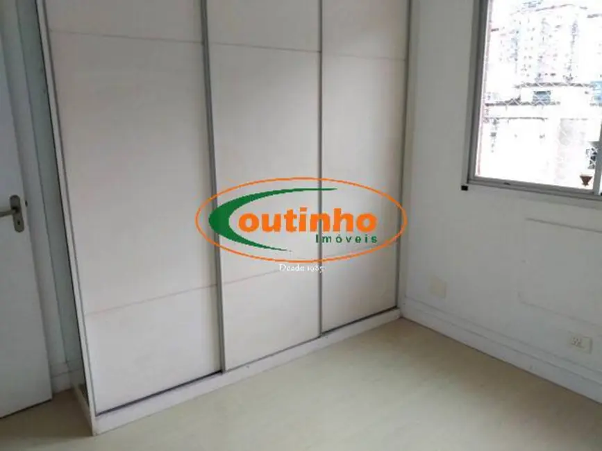 Apartamento com 3 quartos à venda, 92m2 em Tijuca, Rio De Janeiro - RJ - imagem 8 Foto 8 de Apartamento com 3 quartos à venda, 92m2 em Tijuca, Rio De Janeiro - RJ