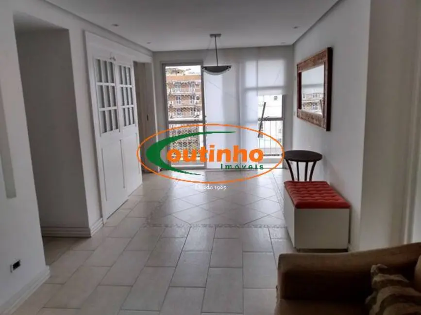 Apartamento com 3 quartos à venda, 92m2 em Tijuca, Rio De Janeiro - RJ - imagem 4 Foto 4 de Apartamento com 3 quartos à venda, 92m2 em Tijuca, Rio De Janeiro - RJ