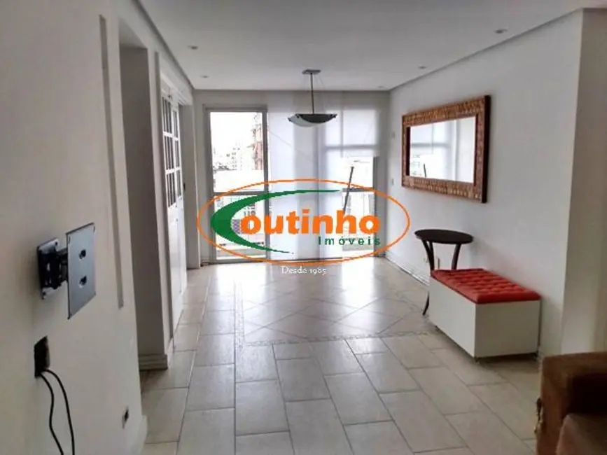 Apartamento com 3 quartos à venda, 92m2 em Tijuca, Rio De Janeiro - RJ - imagem 2 Foto 2 de Apartamento com 3 quartos à venda, 92m2 em Tijuca, Rio De Janeiro - RJ