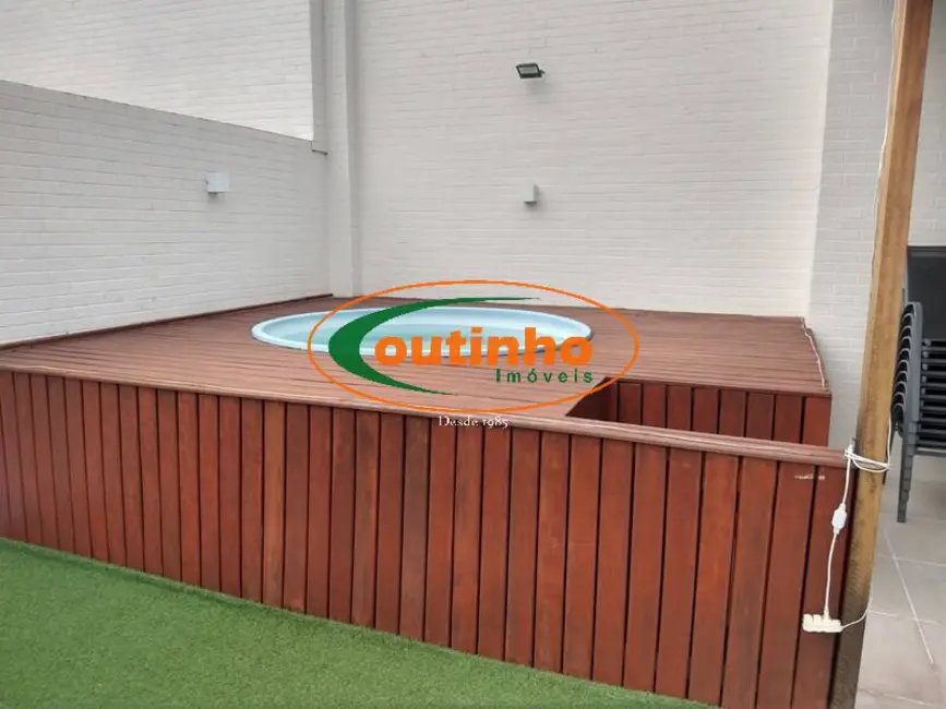 Cobertura com 2 quartos à venda, 135m2 em Tijuca, Rio De Janeiro - RJ - imagem 9 Foto 9 de Cobertura com 2 quartos à venda, 135m2 em Tijuca, Rio De Janeiro - RJ
