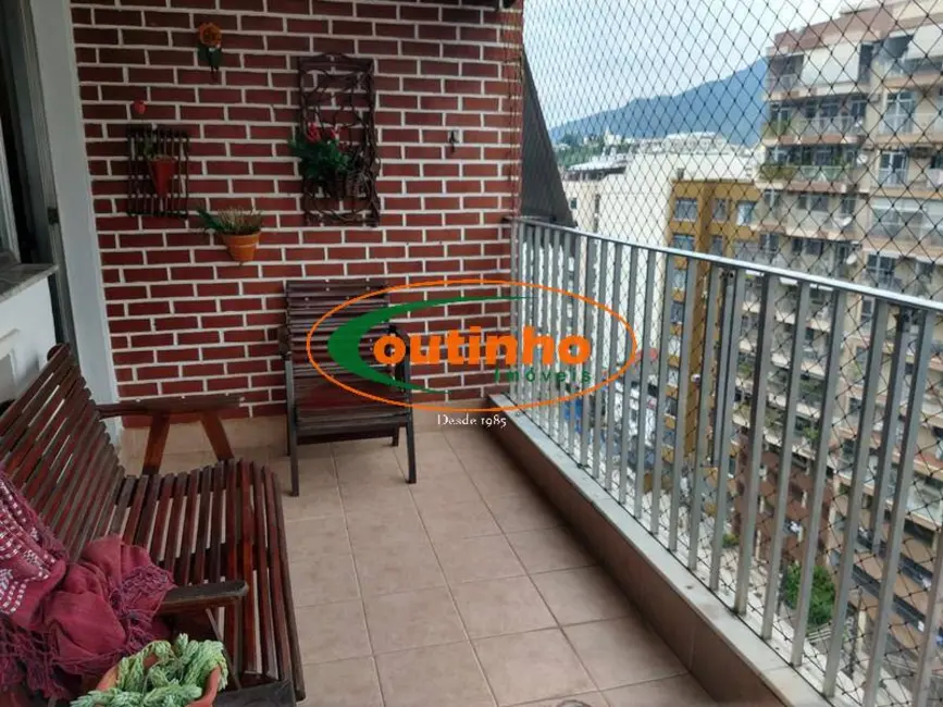 Foto 2 de Apartamento com 2 quartos à venda, 88m2 em Vila Isabel, Rio De Janeiro - RJ