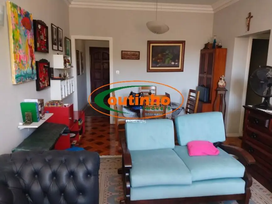 Apartamento com 3 quartos à venda, 103m2 em Tijuca, Rio De Janeiro - RJ - imagem 4 Foto 4 de Apartamento com 3 quartos à venda, 103m2 em Tijuca, Rio De Janeiro - RJ