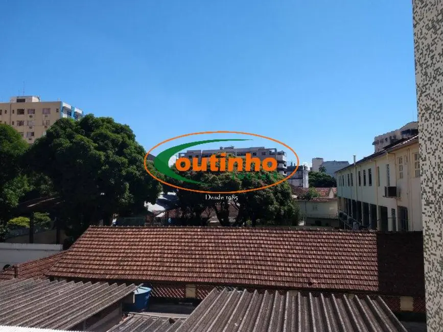 Apartamento com 3 quartos à venda, 103m2 em Tijuca, Rio De Janeiro - RJ - imagem 6 Foto 6 de Apartamento com 3 quartos à venda, 103m2 em Tijuca, Rio De Janeiro - RJ