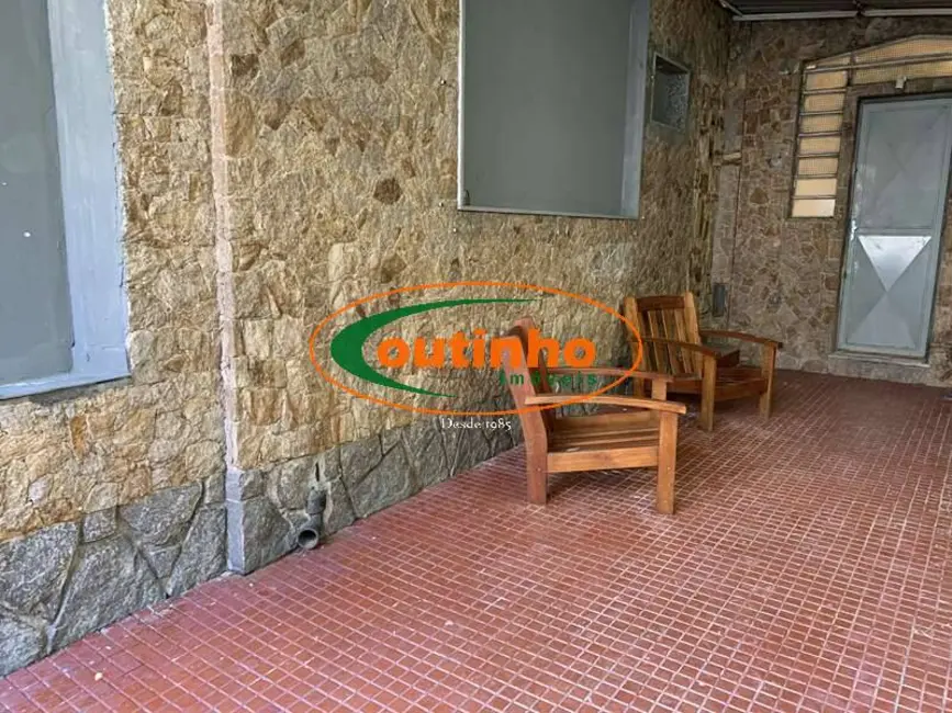 Casa com 5 quartos à venda, 200m2 em Tijuca, Rio De Janeiro - RJ - imagem 8 Foto 8 de Casa com 5 quartos à venda, 200m2 em Tijuca, Rio De Janeiro - RJ