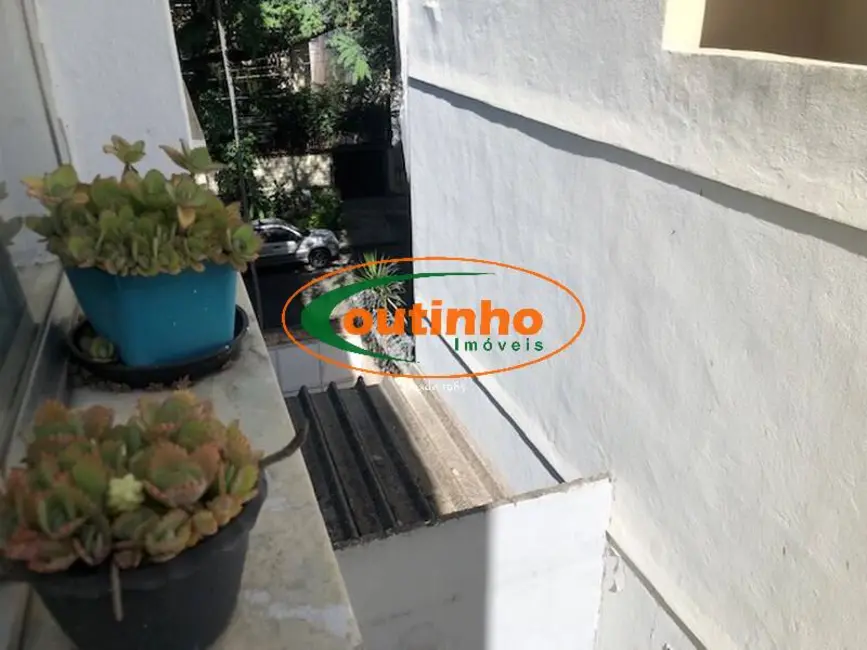 Foto 1 de Apartamento com 2 quartos à venda, 70m2 em Grajaú, Rio De Janeiro - RJ