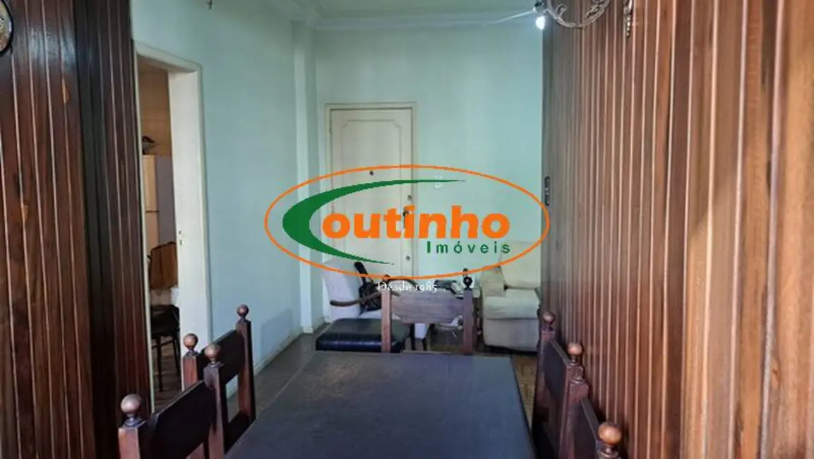 Apartamento com 2 quartos à venda, 70m2 em Tijuca, Rio De Janeiro - RJ - imagem 3 Foto 3 de Apartamento com 2 quartos à venda, 70m2 em Tijuca, Rio De Janeiro - RJ