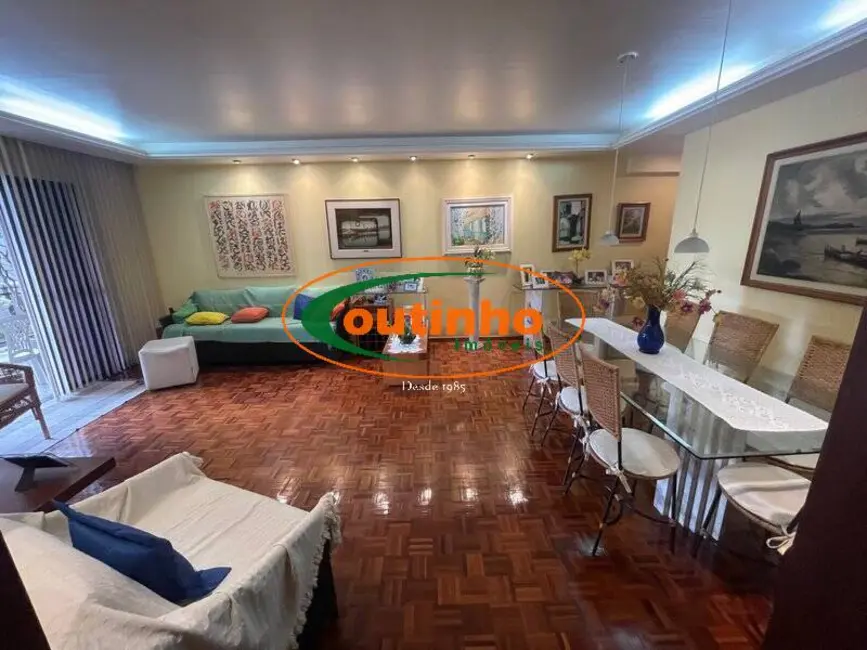 Apartamento com 3 quartos à venda, 155m2 em Maracanã, Rio De Janeiro - RJ - imagem 5 Foto 5 de Apartamento com 3 quartos à venda, 155m2 em Maracanã, Rio De Janeiro - RJ