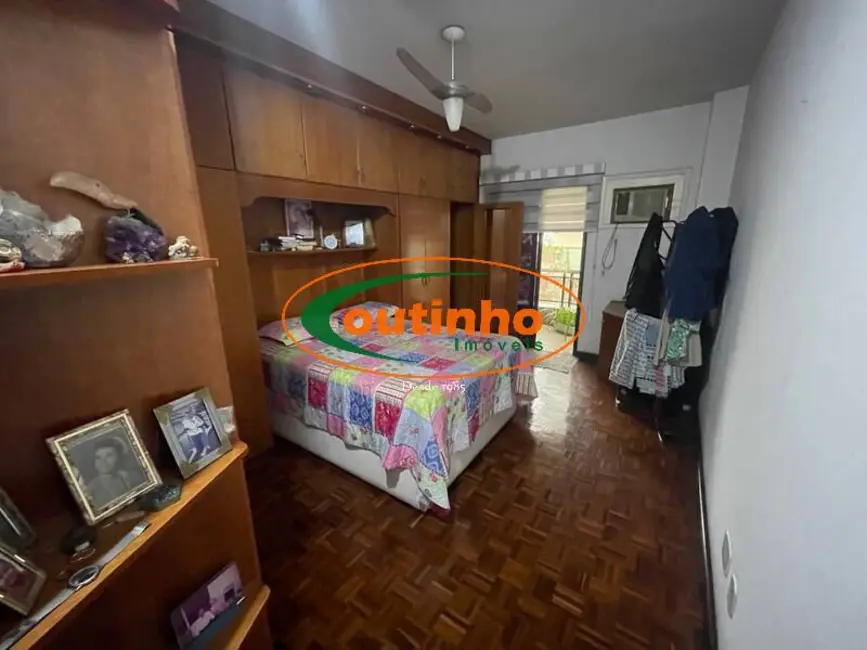 Apartamento com 3 quartos à venda, 155m2 em Maracanã, Rio De Janeiro - RJ - imagem 9 Foto 9 de Apartamento com 3 quartos à venda, 155m2 em Maracanã, Rio De Janeiro - RJ