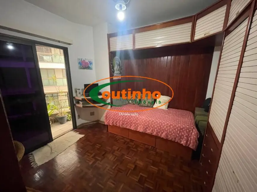 Apartamento com 3 quartos à venda, 155m2 em Maracanã, Rio De Janeiro - RJ - imagem 7 Foto 7 de Apartamento com 3 quartos à venda, 155m2 em Maracanã, Rio De Janeiro - RJ