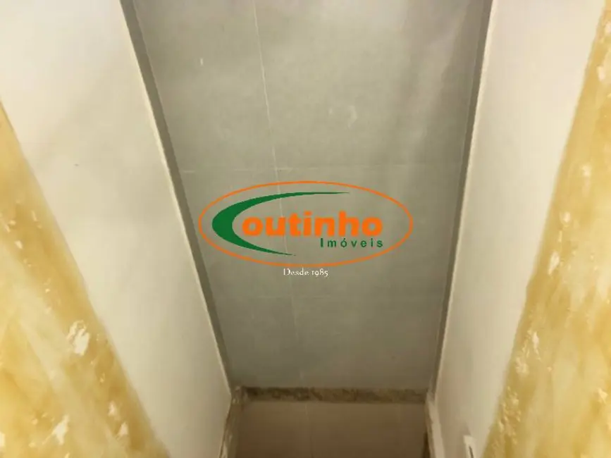 Sala Comercial à venda, 25m2 em Tijuca, Rio De Janeiro - RJ - imagem 6 Foto 6 de Sala Comercial à venda, 25m2 em Tijuca, Rio De Janeiro - RJ