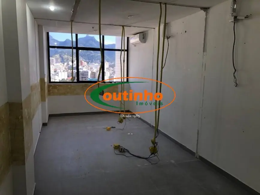 Foto 1 de Sala Comercial à venda, 25m2 em Tijuca, Rio De Janeiro - RJ