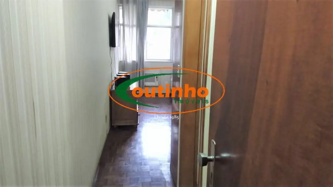 Apartamento com 2 quartos à venda, 88m2 em Vila Isabel, Rio De Janeiro - RJ - imagem 9 Foto 9 de Apartamento com 2 quartos à venda, 88m2 em Vila Isabel, Rio De Janeiro - RJ