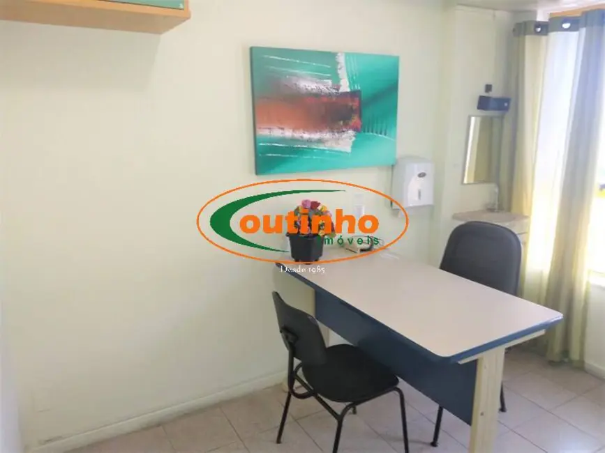 Sala Comercial à venda, 26m2 em Tijuca, Rio De Janeiro - RJ - imagem 6 Foto 6 de Sala Comercial à venda, 26m2 em Tijuca, Rio De Janeiro - RJ