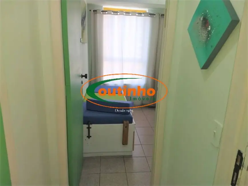 Sala Comercial à venda, 26m2 em Tijuca, Rio De Janeiro - RJ - imagem 6 Foto 6 de Sala Comercial à venda, 26m2 em Tijuca, Rio De Janeiro - RJ