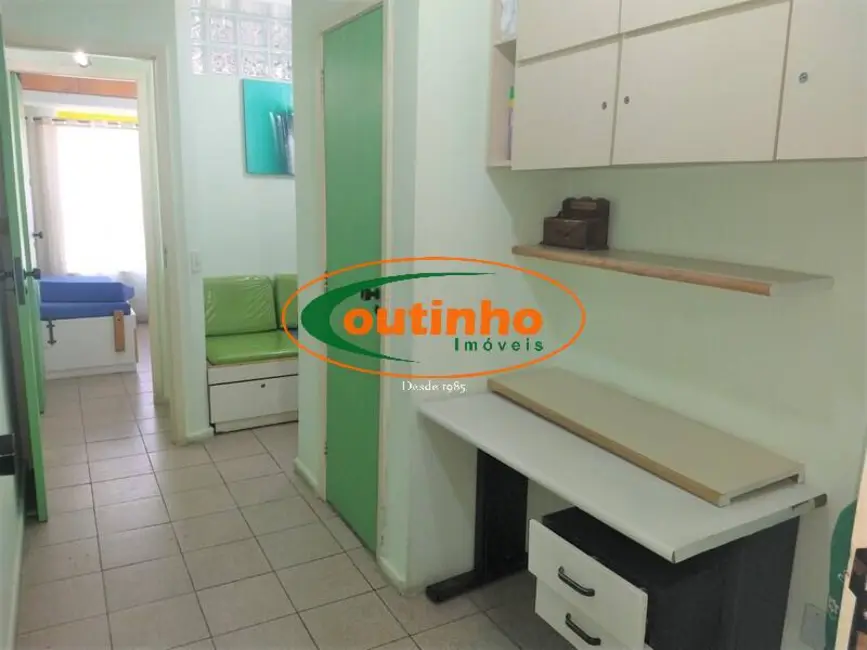 Foto 2 de Sala Comercial à venda, 26m2 em Tijuca, Rio De Janeiro - RJ