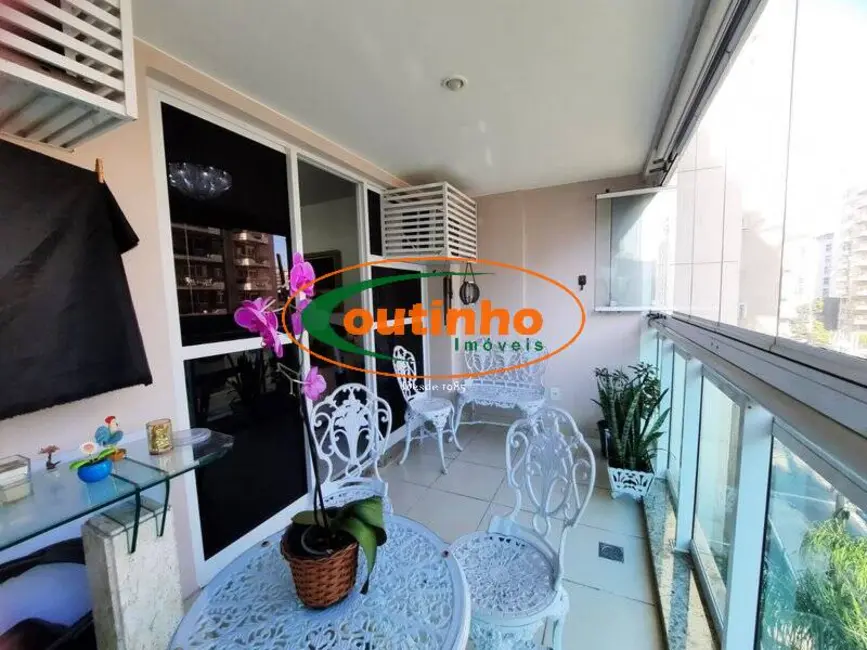 Foto 2 de Apartamento com 3 quartos à venda, 98m2 em Tijuca, Rio De Janeiro - RJ