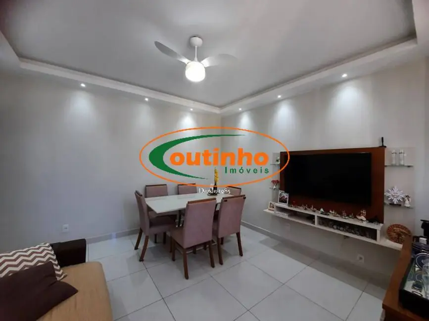 Apartamento com 2 quartos à venda, 78m2 em Tijuca, Rio De Janeiro - RJ - imagem 3 Foto 3 de Apartamento com 2 quartos à venda, 78m2 em Tijuca, Rio De Janeiro - RJ