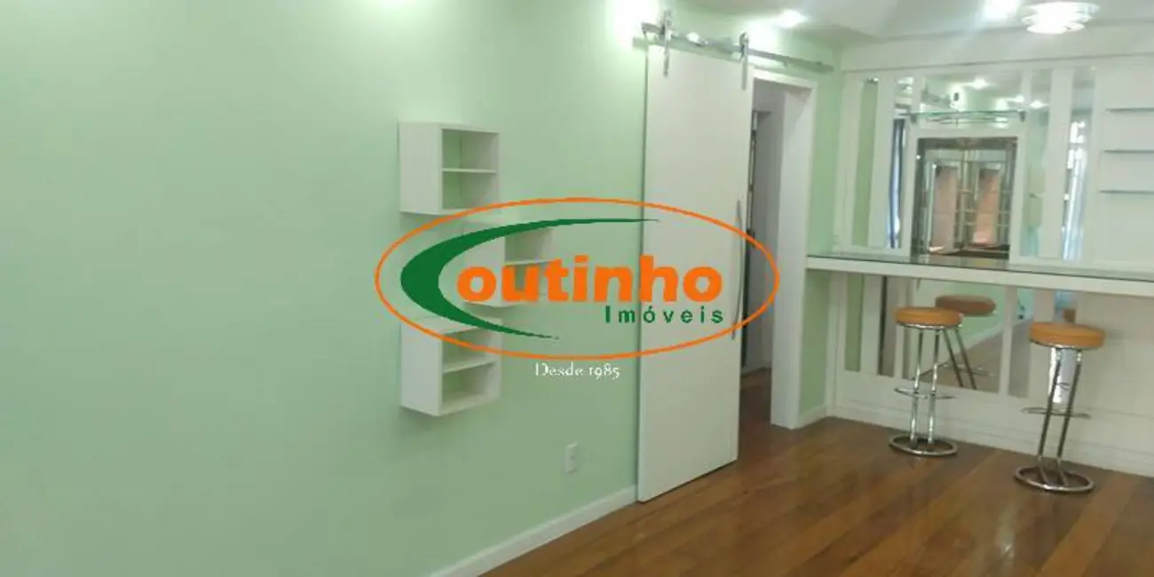 Foto 3 de Apartamento com 2 quartos à venda, 90m2 em Tijuca, Rio De Janeiro - RJ