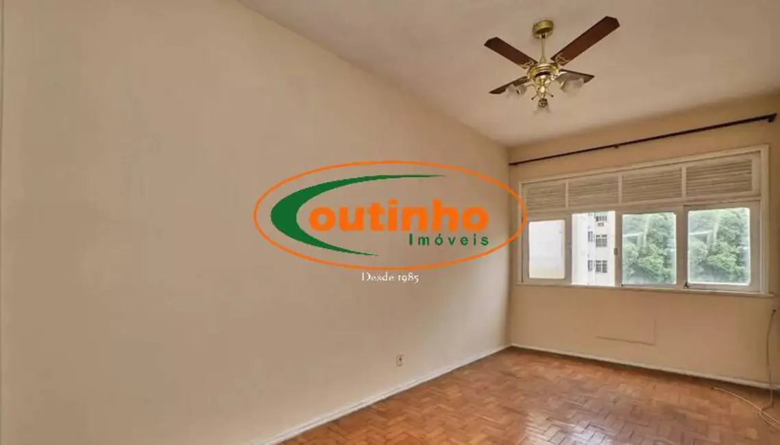 Apartamento com 2 quartos à venda, 80m2 em Tijuca, Rio De Janeiro - RJ - imagem 2 Foto 2 de Apartamento com 2 quartos à venda, 80m2 em Tijuca, Rio De Janeiro - RJ