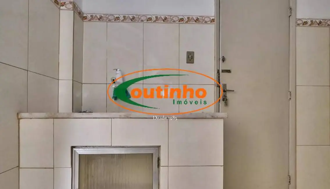 Apartamento com 2 quartos à venda, 80m2 em Tijuca, Rio De Janeiro - RJ - imagem 7 Foto 7 de Apartamento com 2 quartos à venda, 80m2 em Tijuca, Rio De Janeiro - RJ