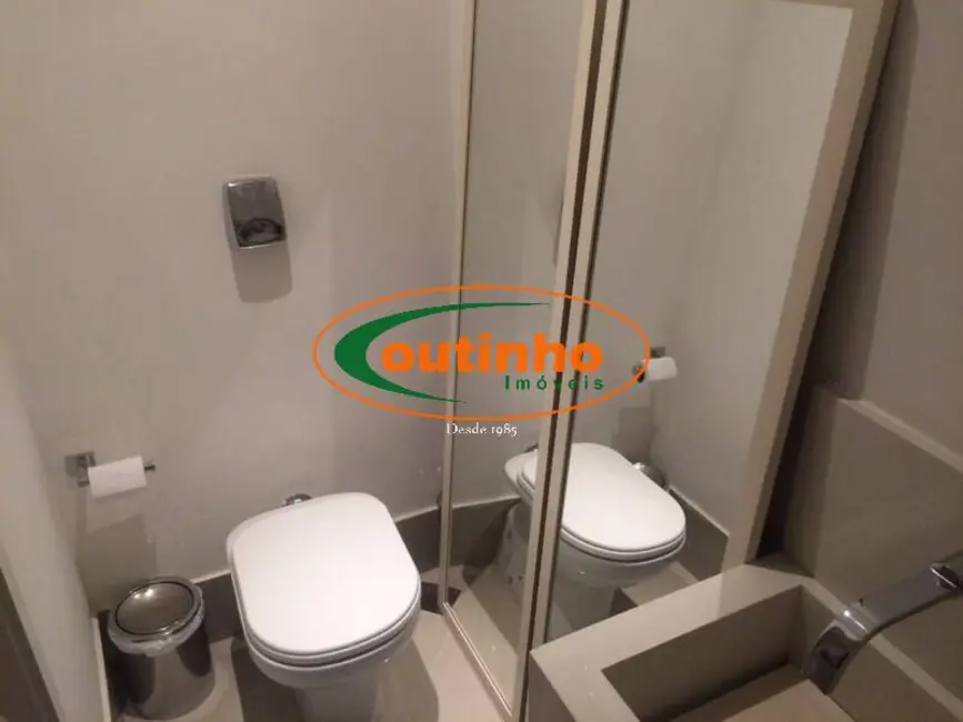 Casa com 5 quartos à venda, 236m2 em Tijuca, Rio De Janeiro - RJ - imagem 9 Foto 9 de Casa com 5 quartos à venda, 236m2 em Tijuca, Rio De Janeiro - RJ