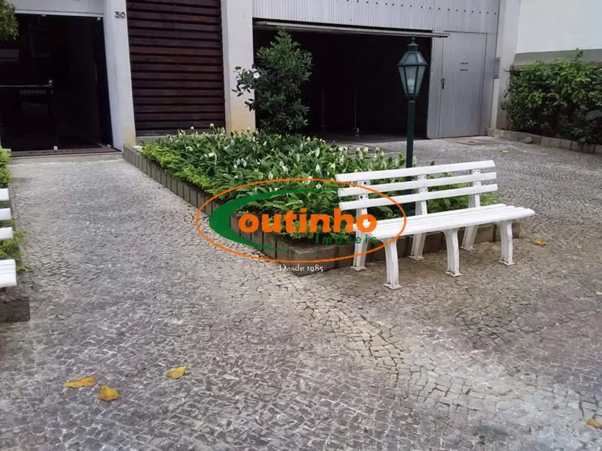 Foto 2 de Apartamento com 3 quartos à venda, 120m2 em Tijuca, Rio De Janeiro - RJ