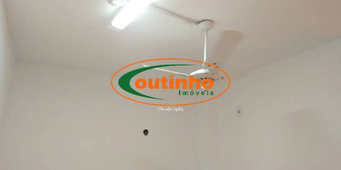 Foto 4 de Sala Comercial à venda, 29m2 em Vila Isabel, Rio De Janeiro - RJ