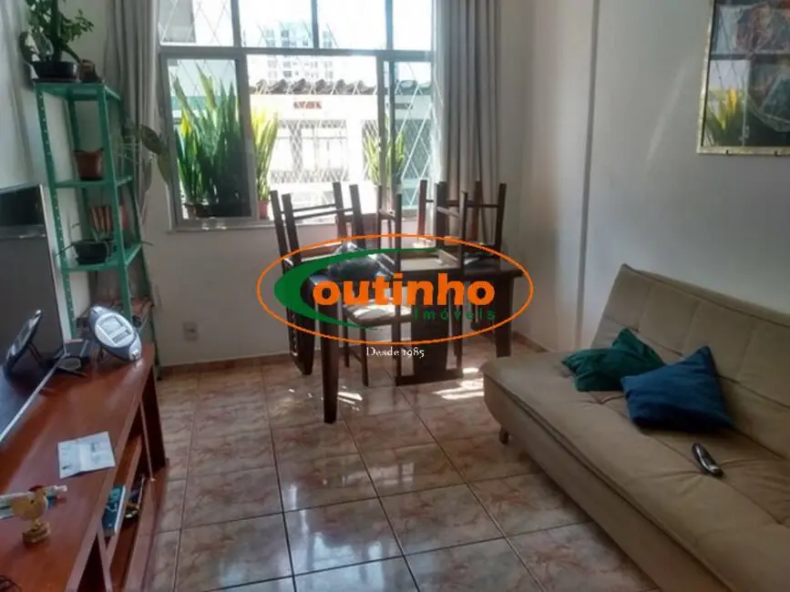 Foto 2 de Apartamento com 2 quartos à venda, 76m2 em Vila Isabel, Rio De Janeiro - RJ