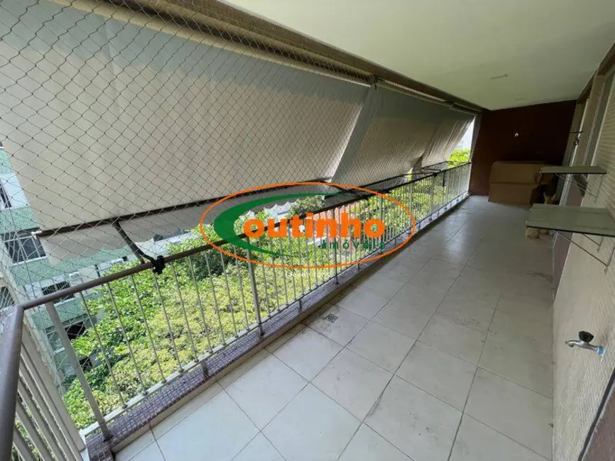 Foto 2 de Apartamento com 4 quartos à venda, 150m2 em Tijuca, Rio De Janeiro - RJ