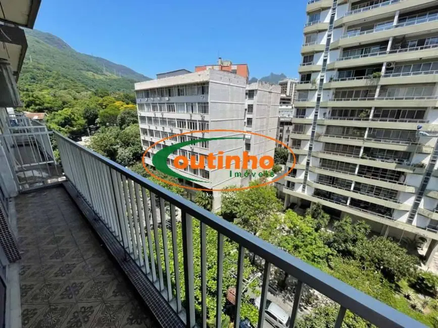 Apartamento com 4 quartos à venda, 125m2 em Tijuca, Rio De Janeiro - RJ - imagem 3 Foto 3 de Apartamento com 4 quartos à venda, 125m2 em Tijuca, Rio De Janeiro - RJ