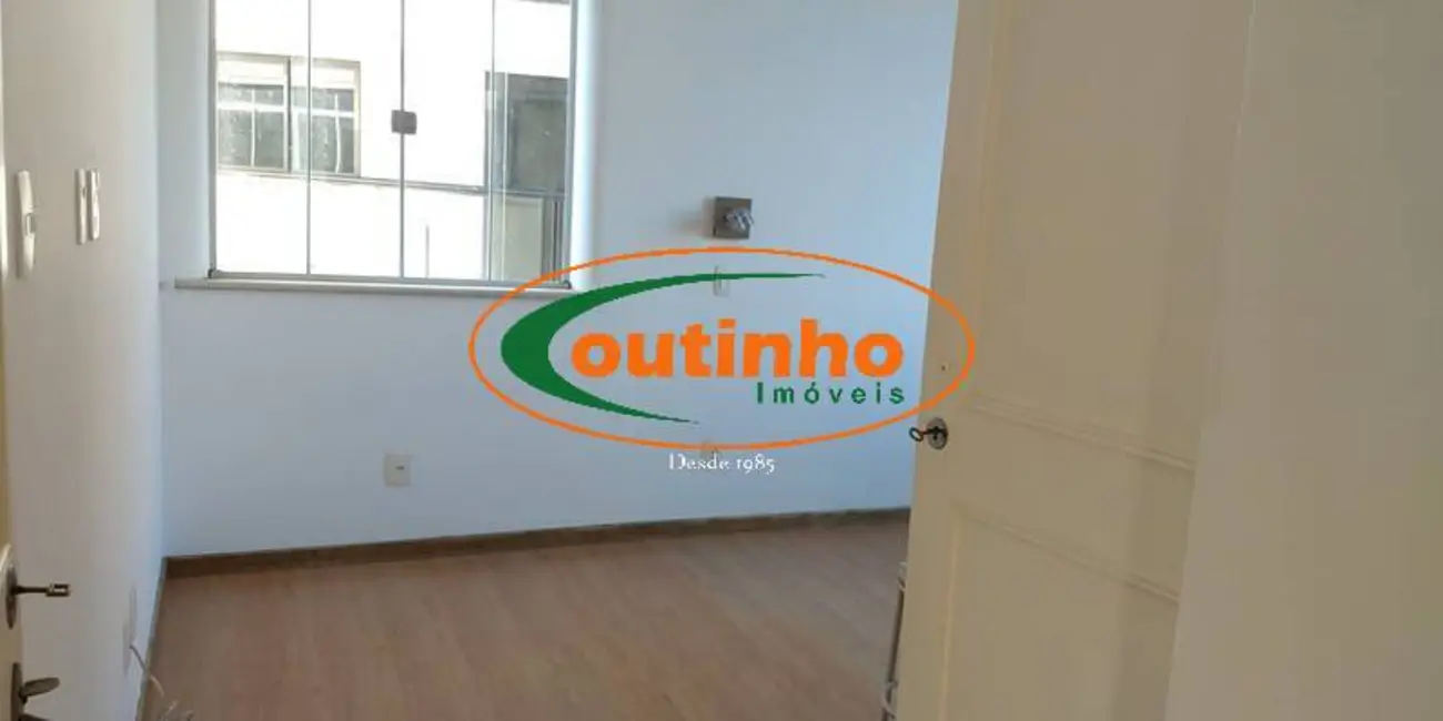 Apartamento com 5 quartos à venda, 294m2 em Tijuca, Rio De Janeiro - RJ - imagem 7 Foto 7 de Apartamento com 5 quartos à venda, 294m2 em Tijuca, Rio De Janeiro - RJ