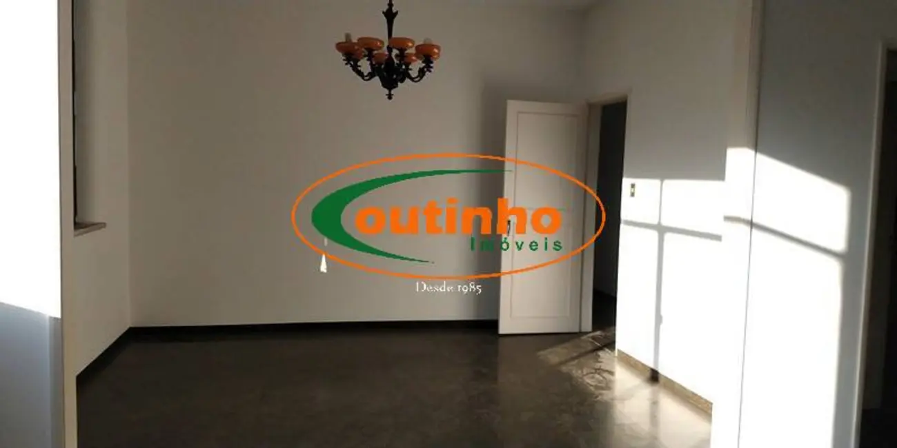 Apartamento com 5 quartos à venda, 294m2 em Tijuca, Rio De Janeiro - RJ - imagem 4 Foto 4 de Apartamento com 5 quartos à venda, 294m2 em Tijuca, Rio De Janeiro - RJ
