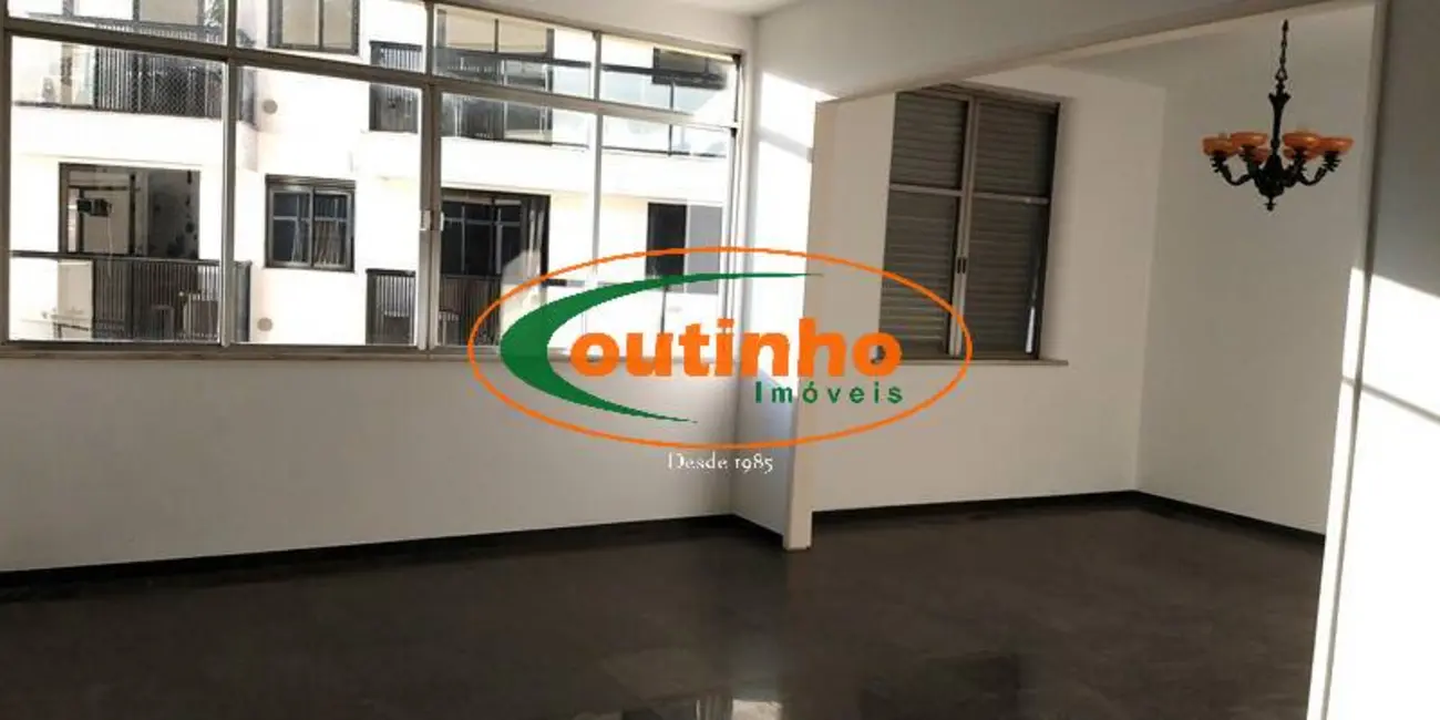 Foto 2 de Apartamento com 5 quartos à venda, 294m2 em Tijuca, Rio De Janeiro - RJ
