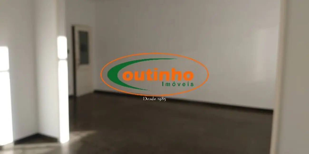 Apartamento com 5 quartos à venda, 294m2 em Tijuca, Rio De Janeiro - RJ - imagem 5 Foto 5 de Apartamento com 5 quartos à venda, 294m2 em Tijuca, Rio De Janeiro - RJ