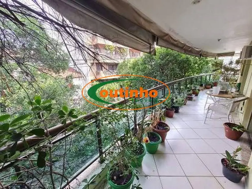 Foto 2 de Apartamento com 3 quartos à venda, 145m2 em Tijuca, Rio De Janeiro - RJ