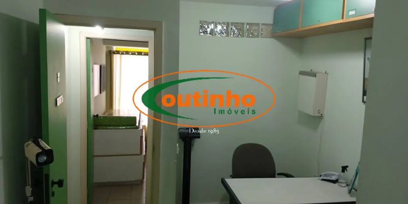 Sala Comercial à venda, 22m2 em Tijuca, Rio De Janeiro - RJ - imagem 3 Foto 3 de Sala Comercial à venda, 22m2 em Tijuca, Rio De Janeiro - RJ