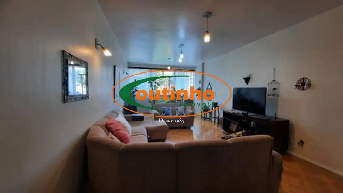 Foto 3 de Apartamento com 4 quartos à venda, 180m2 em Vila Isabel, Rio De Janeiro - RJ