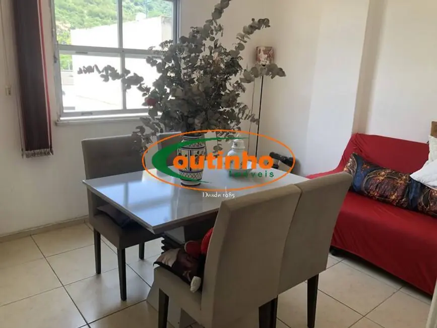 Apartamento com 2 quartos à venda, 68m2 em Riachuelo, Rio De Janeiro - RJ - imagem 2 Foto 2 de Apartamento com 2 quartos à venda, 68m2 em Riachuelo, Rio De Janeiro - RJ