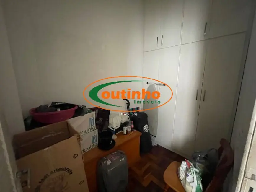 Apartamento com 3 quartos à venda, 100m2 em Tijuca, Rio De Janeiro - RJ - imagem 8 Foto 8 de Apartamento com 3 quartos à venda, 100m2 em Tijuca, Rio De Janeiro - RJ