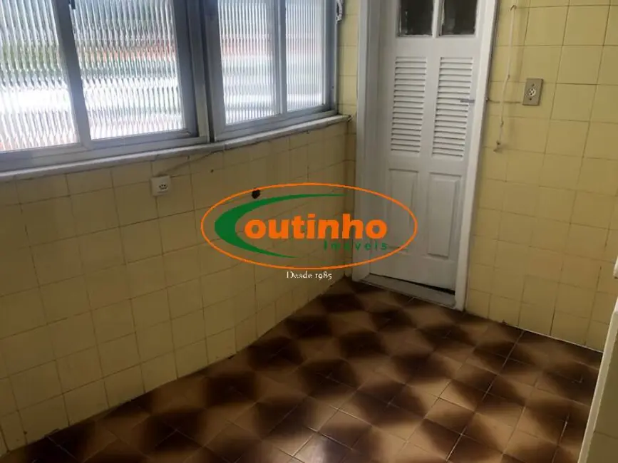 Foto 9 de Apartamento com 2 quartos à venda, 83m2 em Vila Isabel, Rio De Janeiro - RJ