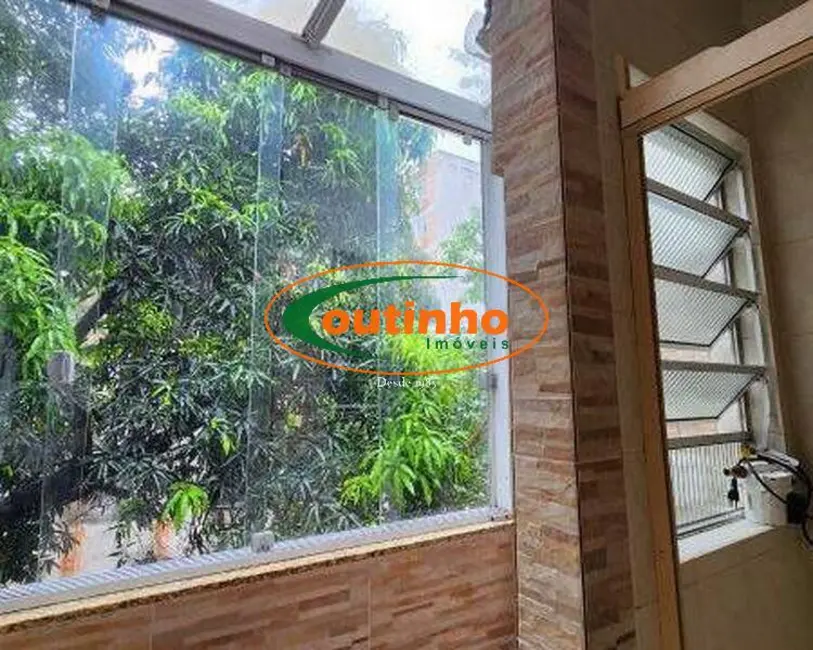 Foto 6 de Apartamento com 2 quartos à venda, 50m2 em Tijuca, Rio De Janeiro - RJ