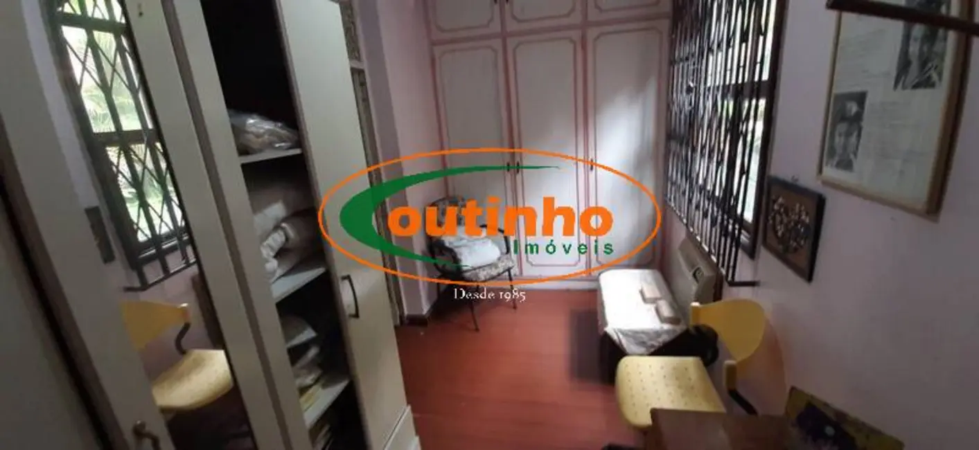 Foto 6 de Casa com 4 quartos à venda, 576m2 em Grajaú, Rio De Janeiro - RJ