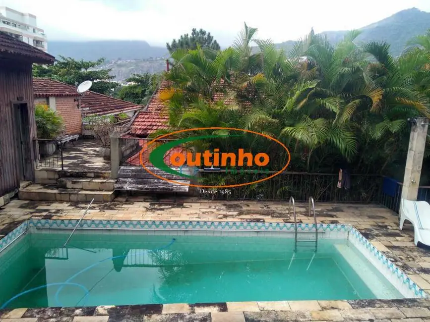 Foto 2 de Casa com 4 quartos à venda, 576m2 em Grajaú, Rio De Janeiro - RJ