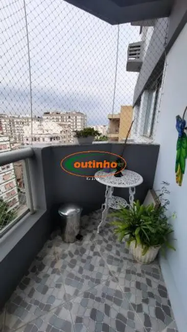 Foto 2 de Apartamento com 2 quartos à venda, 80m2 em Tijuca, Rio De Janeiro - RJ