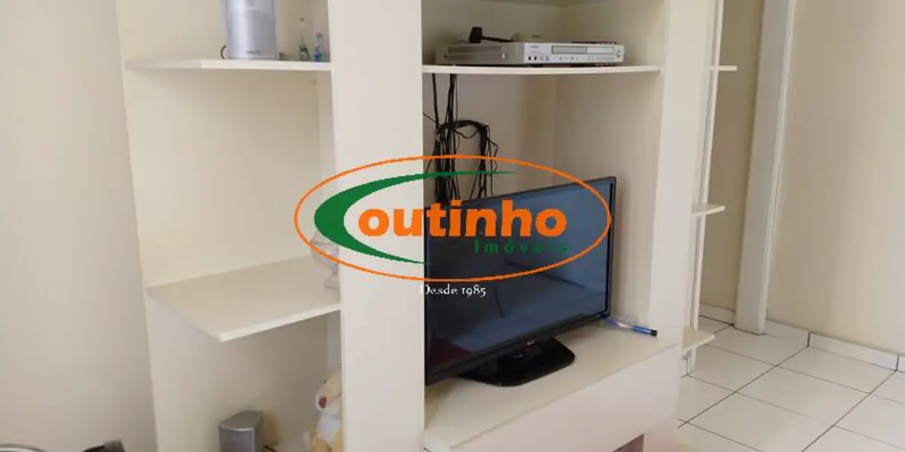 Apartamento com 2 quartos à venda, 72m2 em Tijuca, Rio De Janeiro - RJ - imagem 6 Foto 6 de Apartamento com 2 quartos à venda, 72m2 em Tijuca, Rio De Janeiro - RJ