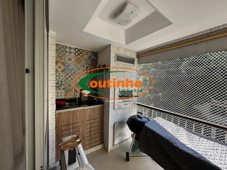 Foto 2 de Apartamento com 3 quartos à venda, 121m2 em Tijuca, Rio De Janeiro - RJ