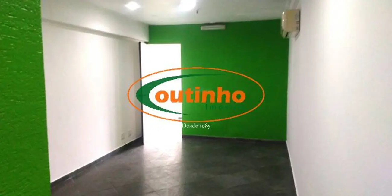 Sala Comercial à venda, 25m2 em Vila Isabel, Rio De Janeiro - RJ - imagem 2 Foto 2 de Sala Comercial à venda, 25m2 em Vila Isabel, Rio De Janeiro - RJ