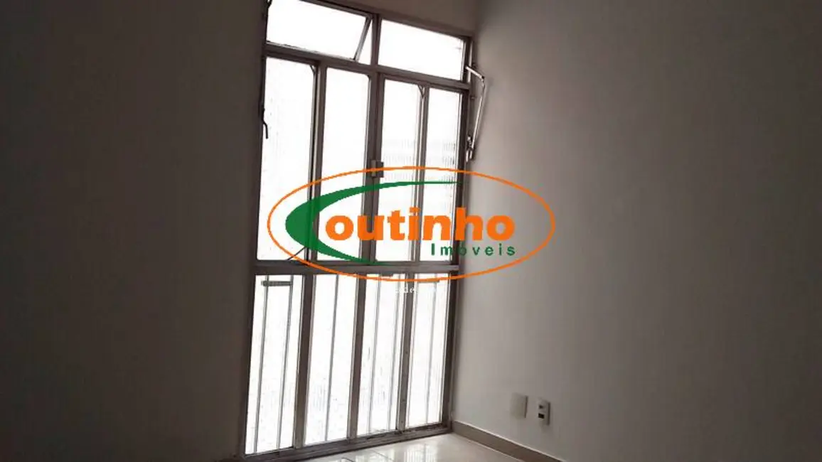 Foto 3 de Apartamento com 2 quartos à venda, 62m2 em Vila Isabel, Rio De Janeiro - RJ