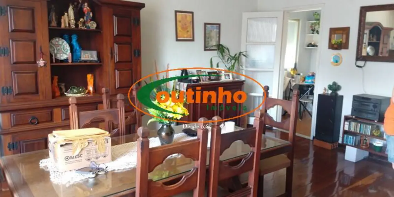 Apartamento com 4 quartos à venda, 140m2 em Tijuca, Rio De Janeiro - RJ - imagem 3 Foto 3 de Apartamento com 4 quartos à venda, 140m2 em Tijuca, Rio De Janeiro - RJ