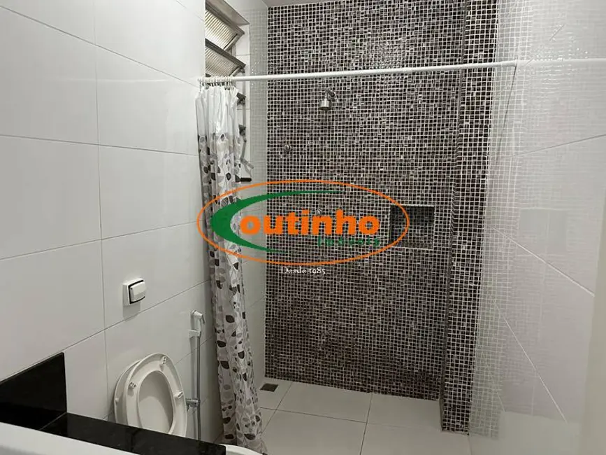 Apartamento com 3 quartos à venda, 104m2 em Tijuca, Rio De Janeiro - RJ - imagem 4 Foto 4 de Apartamento com 3 quartos à venda, 104m2 em Tijuca, Rio De Janeiro - RJ